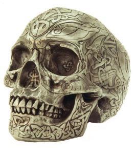 Celtic Skull in Bone Finish by Design Clinic - Pret | Preturi Celtic Skull in Bone Finish by Design Clinic