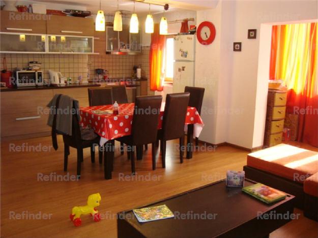 Inchiriere apartament 3 camere in Ploiesti, zona Cantacuzino - Pret | Preturi Inchiriere apartament 3 camere in Ploiesti, zona Cantacuzino