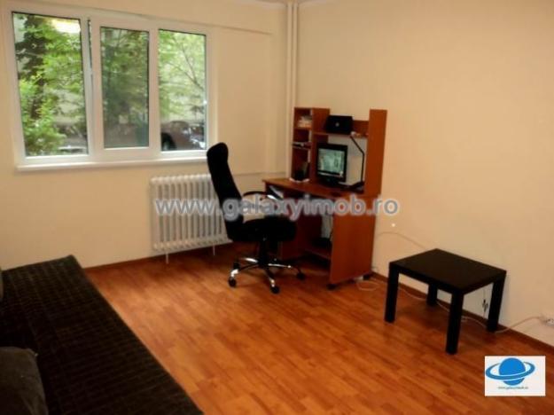 GLX1561 Vanzare Apartament- 2 camere 1 Mai - Pret | Preturi GLX1561 Vanzare Apartament- 2 camere 1 Mai