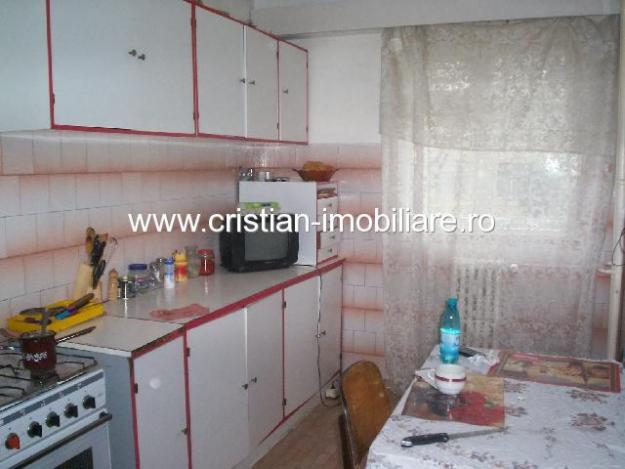 Cod 4372- Agentia Cristian Chance ofera spre vanzare Ap 3 camere, Boema - Pret | Preturi Cod 4372- Agentia Cristian Chance ofera spre vanzare Ap 3 camere, Boema