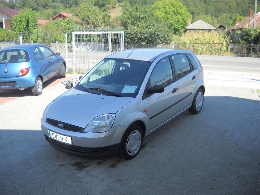 Ford fiesta 1.4/ 2004 2490eur - Pret | Preturi Ford fiesta 1.4/ 2004 2490eur