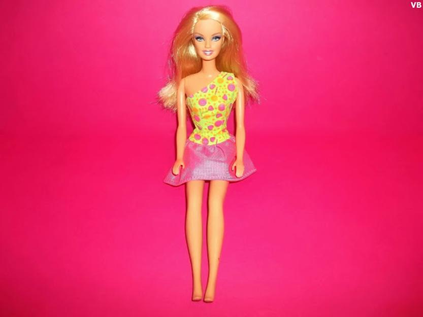 jucarii papusa barbie de la mattel cap 1998 si corp 1966 - Pret | Preturi jucarii papusa barbie de la mattel cap 1998 si corp 1966