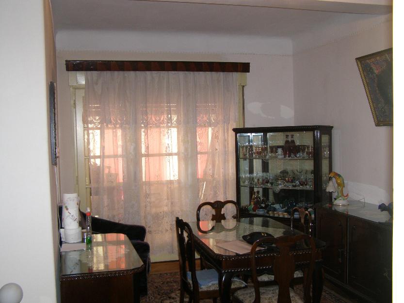 Vand apartament 3 camere - Pret | Preturi Vand apartament 3 camere