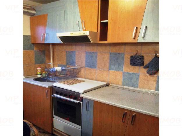 Apartament 3 camere Brasov - Astra, insorit, liber, 2 balcoane - Pret | Preturi Apartament 3 camere Brasov - Astra, insorit, liber, 2 balcoane