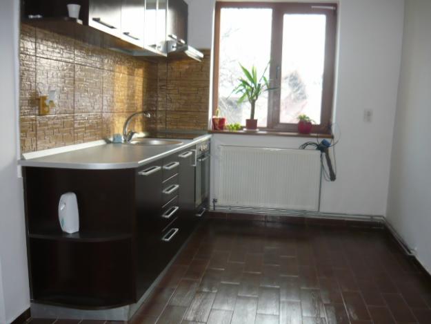 Apartament cu 4 camere - Cotroceni - Pret | Preturi Apartament cu 4 camere - Cotroceni