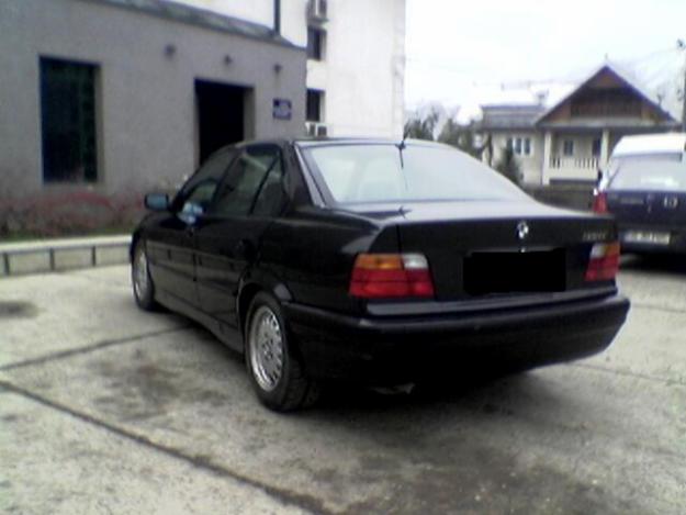 VAND BMW 318 I,1991 ,culoare neagra. - Pret | Preturi VAND BMW 318 I,1991 ,culoare neagra.