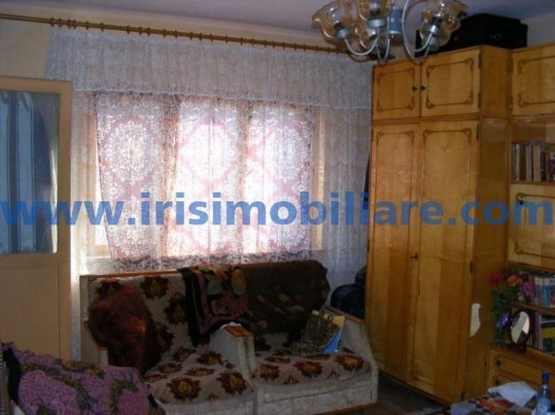 Vanzare 2 camere - Pret | Preturi Vanzare 2 camere