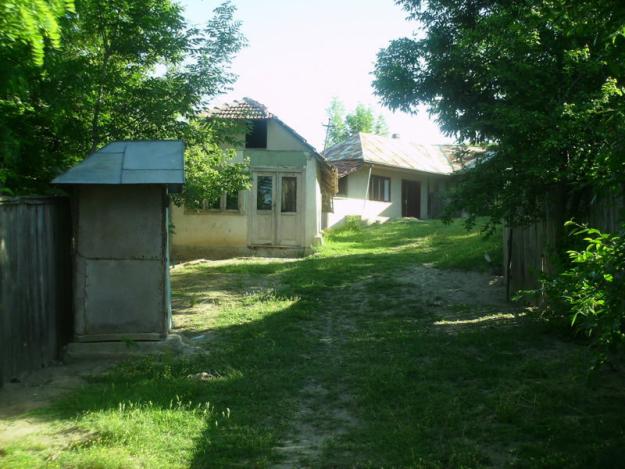 Vand casa locuibila ,posibilitati amenajare casa de vacanta - Pret | Preturi Vand casa locuibila ,posibilitati amenajare casa de vacanta