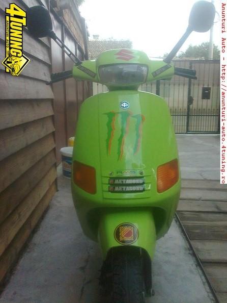 Vand/Schimb Piaggio Zip - Pret | Preturi Vand/Schimb Piaggio Zip