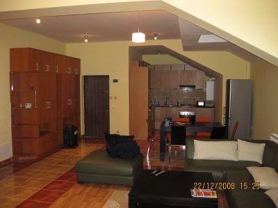 Apartament 3 camere in Buna Ziua, la mansarda, 100 mp - Pret | Preturi Apartament 3 camere in Buna Ziua, la mansarda, 100 mp