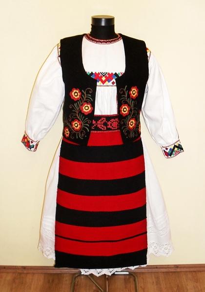 Costum popular Oas- Maramures de femeie - Pret | Preturi Costum popular Oas- Maramures de femeie
