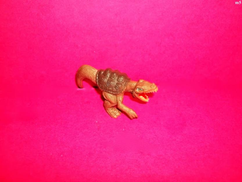 jucarii figurina dinozaur din cauciuc tare - Pret | Preturi jucarii figurina dinozaur din cauciuc tare