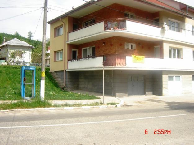 Vand apartament 2 camere in Baile Govora - Pret | Preturi Vand apartament 2 camere in Baile Govora