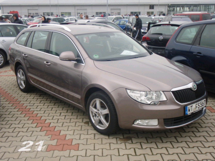 SKODA Superb 2.0 TDI DubluClimatronic  / tel: 0735-386179 / - Pret | Preturi SKODA Superb 2.0 TDI DubluClimatronic  / tel: 0735-386179 /