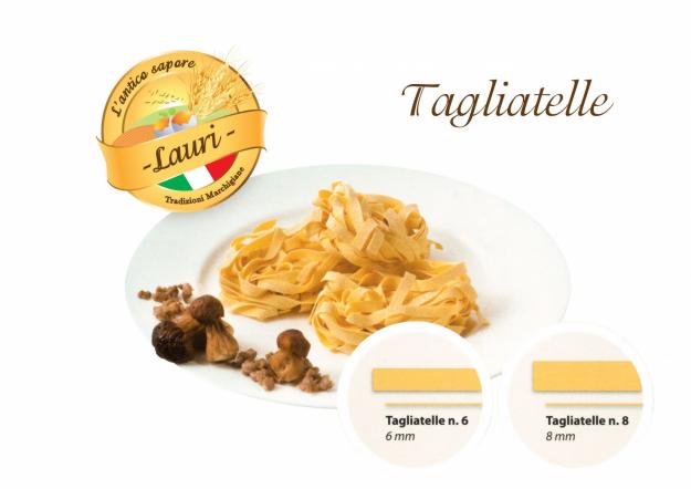 Traditional Italian Pasta with eggs. Tagliatelle - Pret | Preturi Traditional Italian Pasta with eggs. Tagliatelle