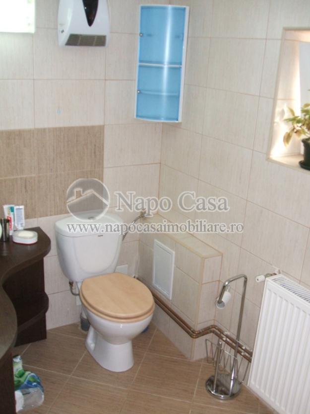 Vand ap. 3 camere, zona Meteor - Pret | Preturi Vand ap. 3 camere, zona Meteor