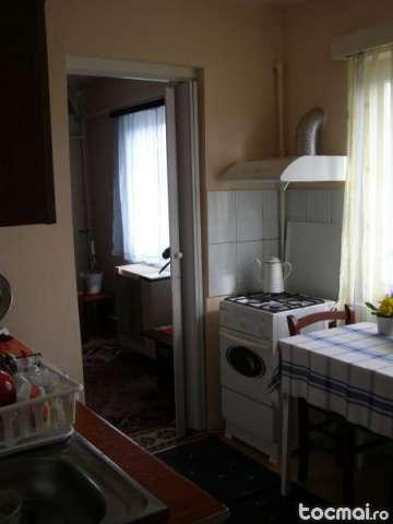 2 camere finisat zona kayfland ieftin!!!! - Pret | Preturi 2 camere finisat zona kayfland ieftin!!!!