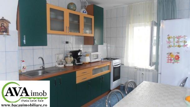 Apartament 3 camere, zona Republicii, complet renovat - Pret | Preturi Apartament 3 camere, zona Republicii, complet renovat