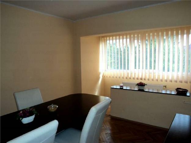 Inchiriere apartament 4 camerezona Eminescu - Pret | Preturi Inchiriere apartament 4 camerezona Eminescu