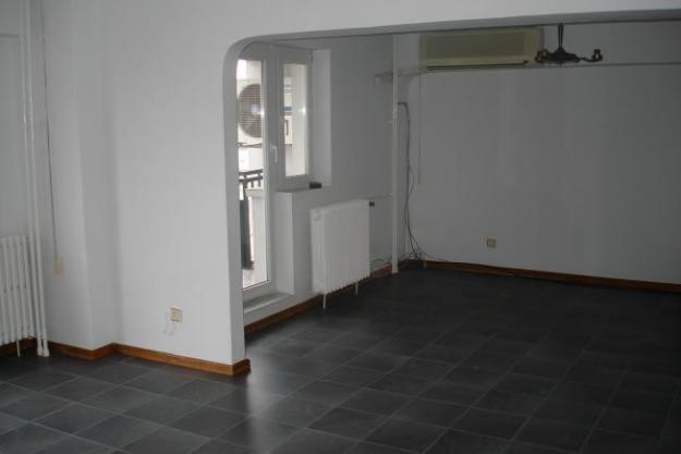 Apartament cu 4 camere pe Stirbei Voda - Pret | Preturi Apartament cu 4 camere pe Stirbei Voda