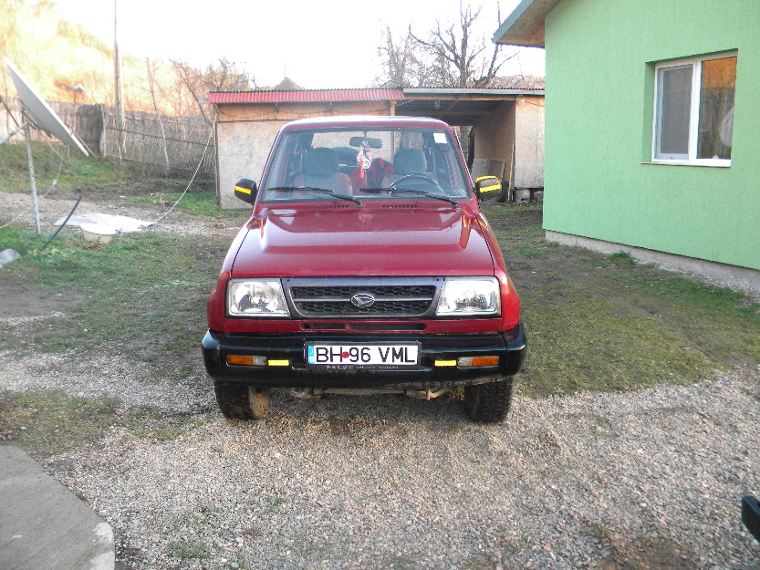 Vand Daihatsu Feroza - Pret | Preturi Vand Daihatsu Feroza