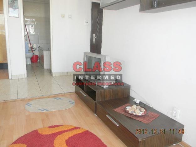 Centru- Apartament 3 camere dec, 65 mp, 250 Euro - Pret | Preturi Centru- Apartament 3 camere dec, 65 mp, 250 Euro