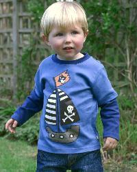 Bluza Nava piratilor - Pret | Preturi Bluza Nava piratilor