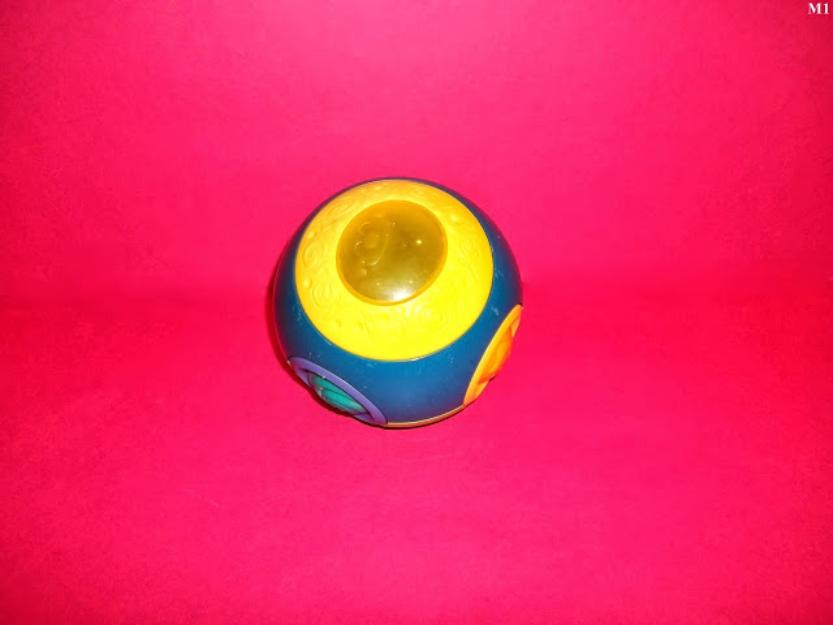 jucarii minge interactiva ce scoate sunete si lumineaza din plastic - Pret | Preturi jucarii minge interactiva ce scoate sunete si lumineaza din plastic
