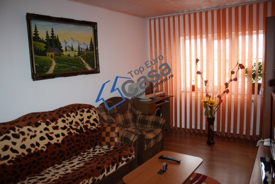 Vand apartament Mioveni - Pret | Preturi Vand apartament Mioveni