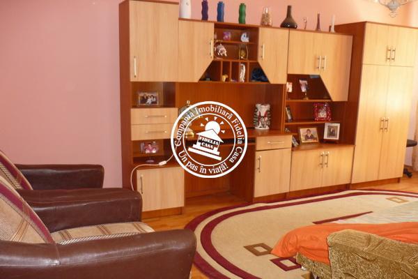 Apartament 3 camere de vanzare Iasi Nicolina - Pret | Preturi Apartament 3 camere de vanzare Iasi Nicolina