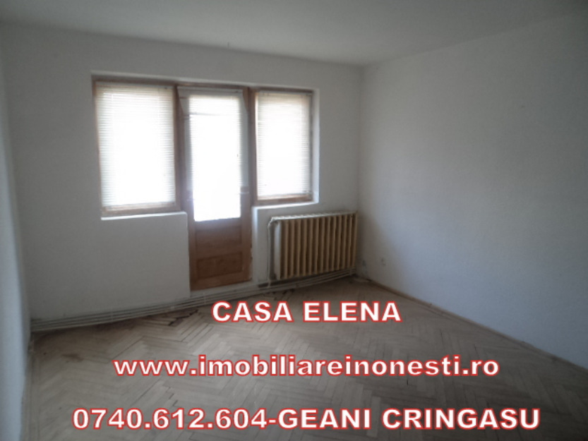 Vand apartament 2 camere in Onesti, zona de sus - Pret | Preturi Vand apartament 2 camere in Onesti, zona de sus