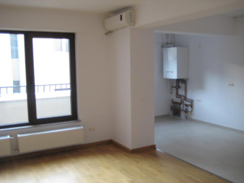 Apartament in bloc - 3 camere - Pret | Preturi Apartament in bloc - 3 camere