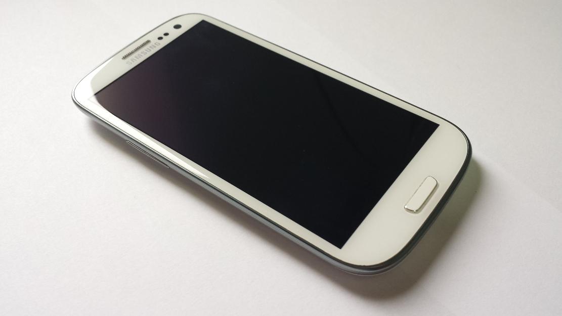 Samsung i9300 galaxy siii impecabil - Pret | Preturi Samsung i9300 galaxy siii impecabil