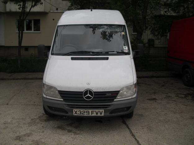 VAND MERCEDES SPRINTER AN 2001 4500 EURO - Pret | Preturi VAND MERCEDES SPRINTER AN 2001 4500 EURO