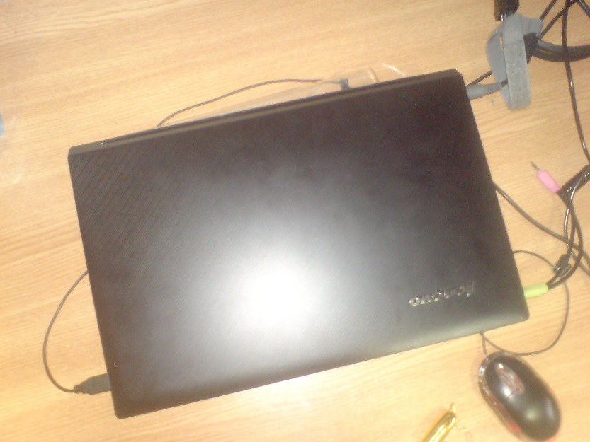 Lenovo b580 i5 generatia 2 - Pret | Preturi Lenovo b580 i5 generatia 2