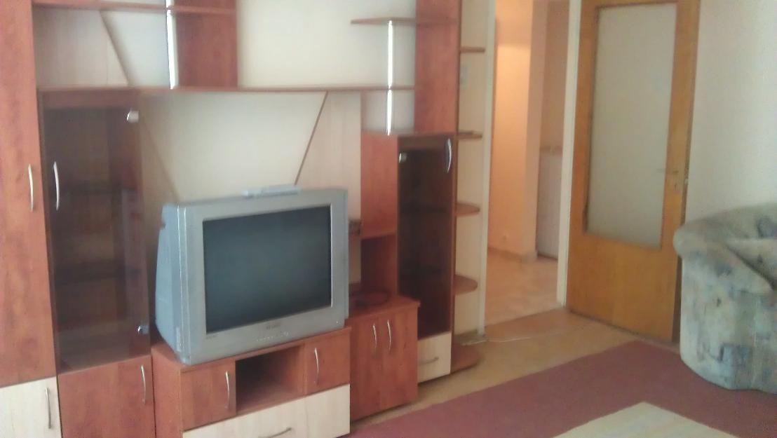 Berceni, Brancoveanu apartament 3 camere decomandat 300 euro - Pret | Preturi Berceni, Brancoveanu apartament 3 camere decomandat 300 euro