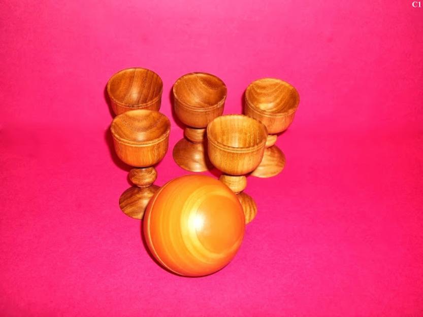 jucarii obiecte decorative pahare din lemn si plastic - Pret | Preturi jucarii obiecte decorative pahare din lemn si plastic