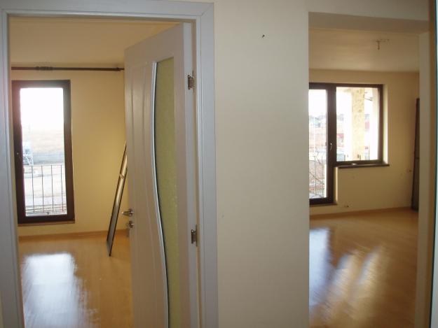 Vand apartament 2 camere - Pret | Preturi Vand apartament 2 camere