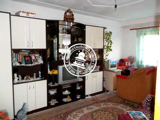 Apartament 3 camere de vanzare Iasi Canta - Pret | Preturi Apartament 3 camere de vanzare Iasi Canta