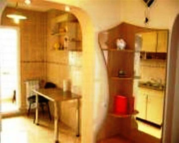 Inchiriere apartament 3 camere zona malu rosu - Pret | Preturi Inchiriere apartament 3 camere zona malu rosu