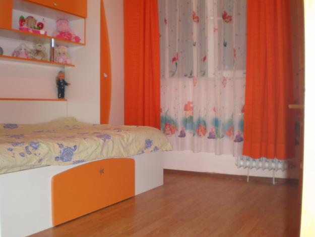 VAND APARTAMENT 2 CAMERE - Pret | Preturi VAND APARTAMENT 2 CAMERE