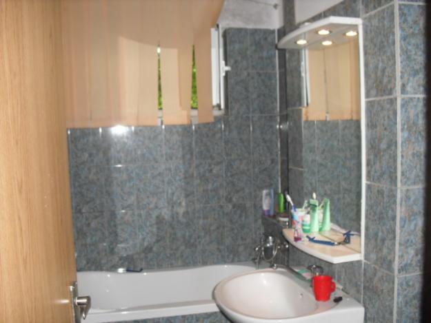 Apartament 2 camere semidecomandat Podu Ros - Pret | Preturi Apartament 2 camere semidecomandat Podu Ros