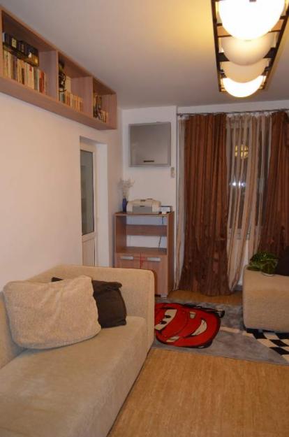 Apartamnent 4 camere Rahova - Pret | Preturi Apartamnent 4 camere Rahova