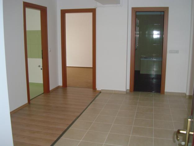 VAND APARTAMENT 2 CAMERE - Pret | Preturi VAND APARTAMENT 2 CAMERE