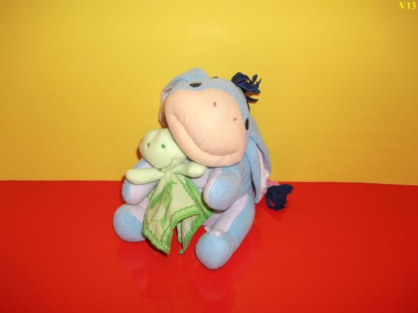 jucarii personaj din desene animate eeyore muzical si lumineaza capul la broscuta din plus - Pret | Preturi jucarii personaj din desene animate eeyore muzical si lumineaza capul la broscuta din plus