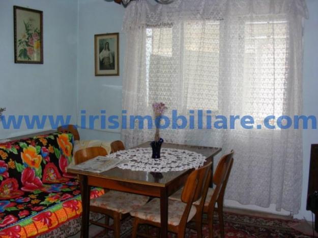 Vanzare apartament 2 camere - Pret | Preturi Vanzare apartament 2 camere