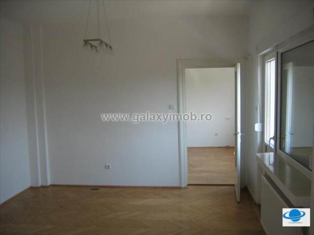 GLX390515 Inchiriere Apartament - 5 camere Dacia - Pret | Preturi GLX390515 Inchiriere Apartament - 5 camere Dacia