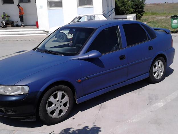 OPEL VECTRA B,AN 2001,MOTOR 1,8 16 VALVE 127 CP - Pret | Preturi OPEL VECTRA B,AN 2001,MOTOR 1,8 16 VALVE 127 CP