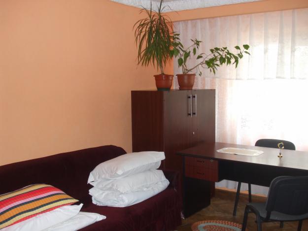 inchiriez apartament cu 2 camere la 5min de plaja - Pret | Preturi inchiriez apartament cu 2 camere la 5min de plaja