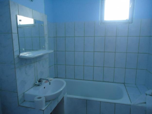 vand apartament 4 camere - Pret | Preturi vand apartament 4 camere